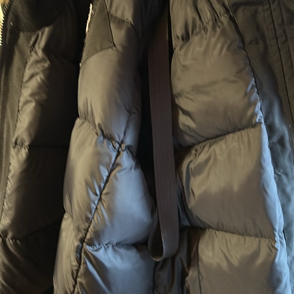 Canada Goose Expedition Women’s coat size Large with fox fur trim hood - Picture 8 of 12